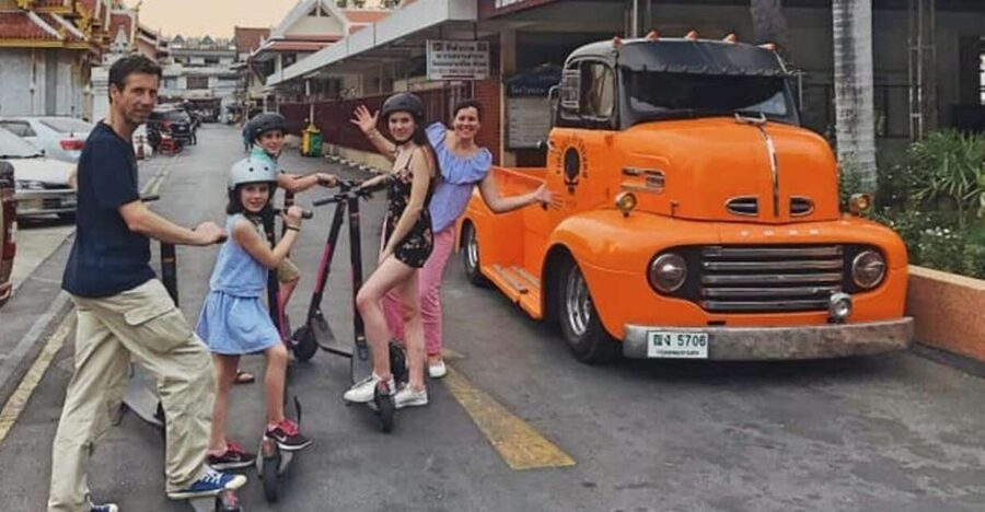 Bangkok : Old City Guided E-Scooter &/or Bike Tour - Old Bangkok Moves Fast When You’re Not Walking