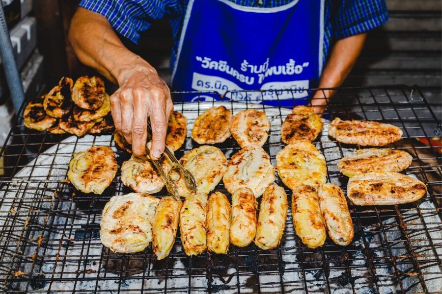 Bangkok: Old Siam Food Tour with 15+ Tastings - Street Food Stops: Learning What to Order and What to Notice