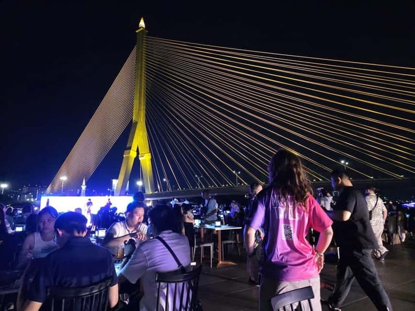Bangkok: Opulence Luxury River Dinner Cruise - The 2-hour river cruise route: what you’ll actually see