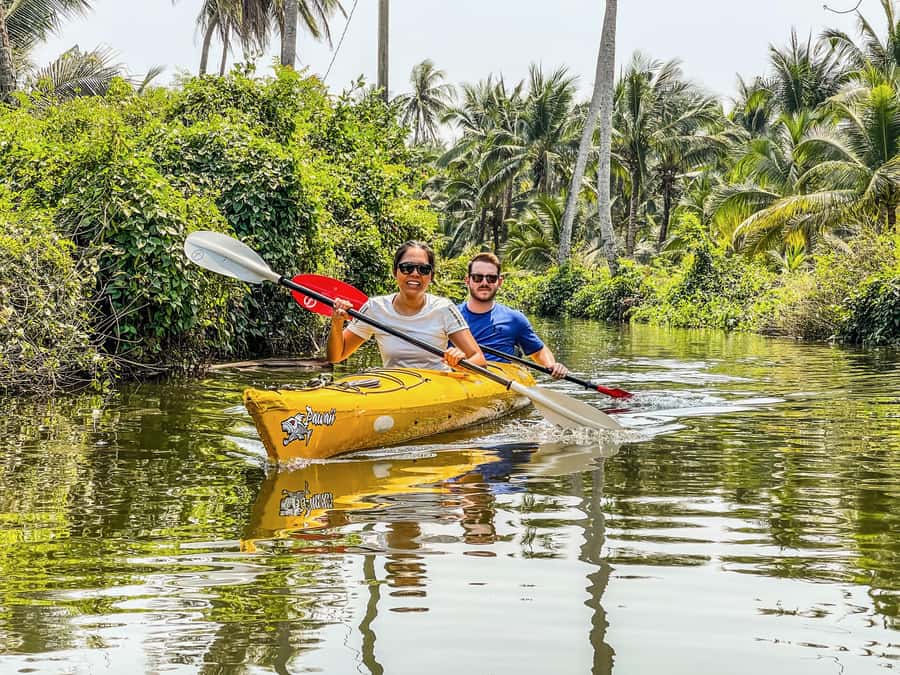 Bangkok Paradise Bicycle & Boat Tour - Golden Temple Stop: Culture you can take time with