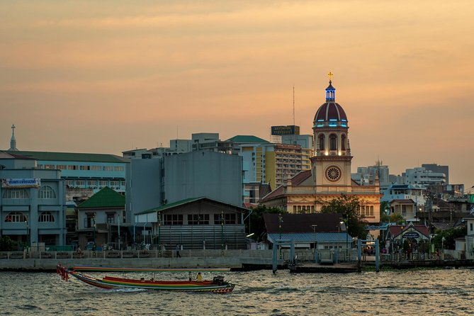 Bangkok Photography Masterclass - Private Photography Lesson - Benjasiri Park: A Break for Framing and Focus