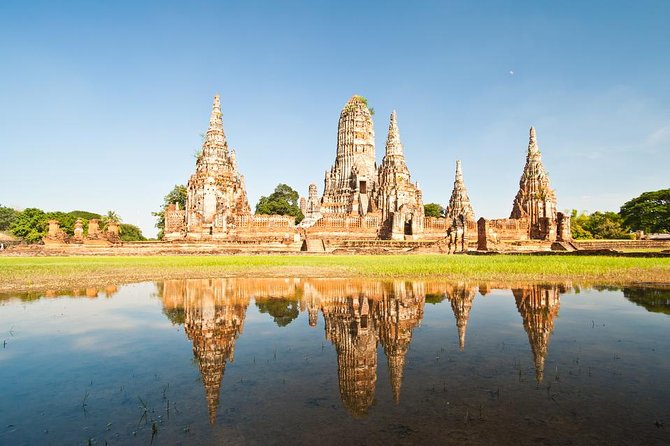 Bangkok: Private Ayutthaya and Bang Pa-In Summer Palace Tour - Pickup at 9:00 and the drive that sets expectations