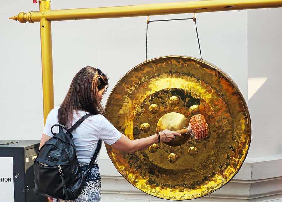 Bangkok Private & Custom Local Guide Tour - Phahurat and Chinatown: the kind of street scene where planning pays off