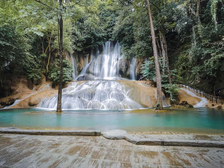 Bangkok: Private & Customized Kanchanaburi Tour - Erawan Waterfall: Where the Day Gets a Breath of Fresh Air