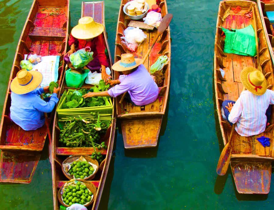 Bangkok: Private Damnoen Saduak Floating & Train Market Tour - How the day flows from Bangkok without feeling rushed