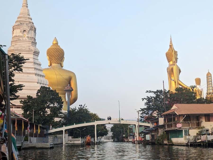 Bangkok: Private Long tail boat Canal tour - Wat Paknam Phasi Charoen and the Golden Buddha factor