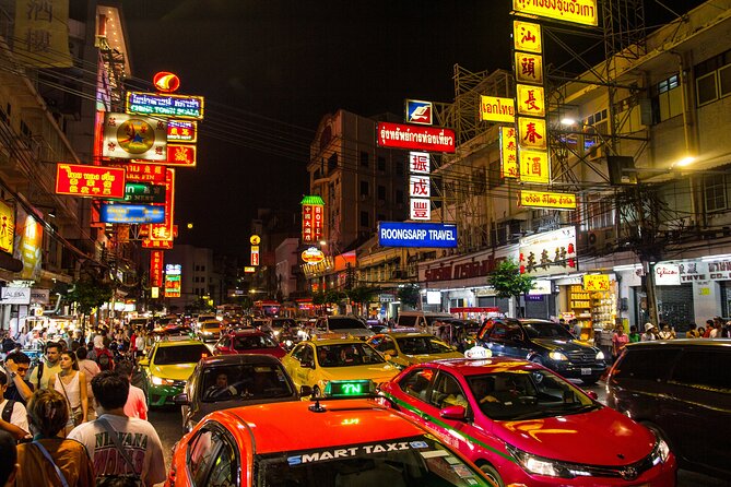 Bangkok Private & Personalised Experience with a Local (2-8hrs) - Temple of the Reclining Buddha: A Classic Stop You Can Fit to Your Mood