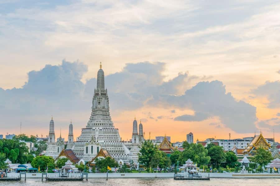 Bangkok: Private Temple City Grand Palace, Wat Pho, Wat Arun - Grand Palace and Wat Phra Kaew: seeing the Emerald Buddha without the stress