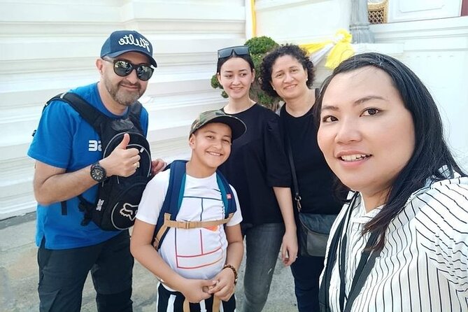 Bangkok Private Walking Tour with A Pro Guide (Tour Car Option) - Key Things That Make This Tour Work In Bangkok