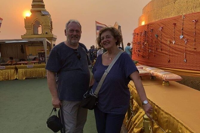 Bangkok Private Walking Tour with A Pro Guide (Tour Car Option) - Pickup, Pickup-Lite, and the Optional Car Option