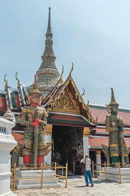 Bangkok: Private Wat Phra Kaew, Wat Pho & Wat Arun Tour - Dress Code, Shoes, and Sun Tips (So You Don’t Feel Miserable)