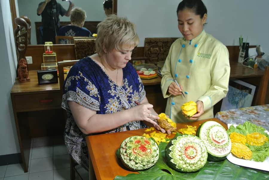Bangkok: Professional Thai Fruit and Vegetable Carving Class - Taking the knife home is the real value