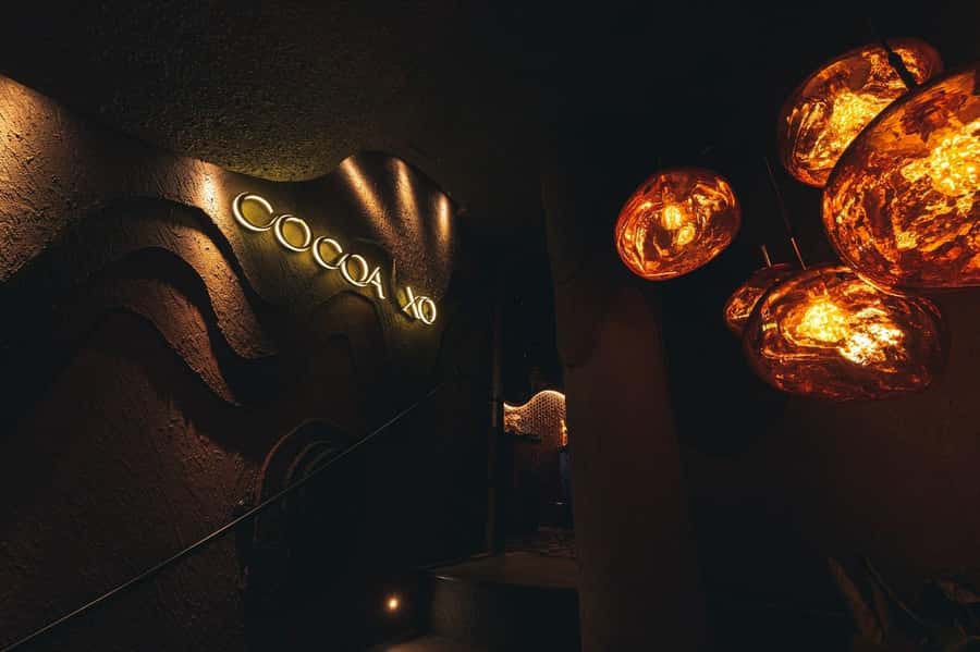 Bangkok: Red Sky 57th Floor COCOA XO Bar - The Chocolate Manufactory Moment (and the Praline Choice)