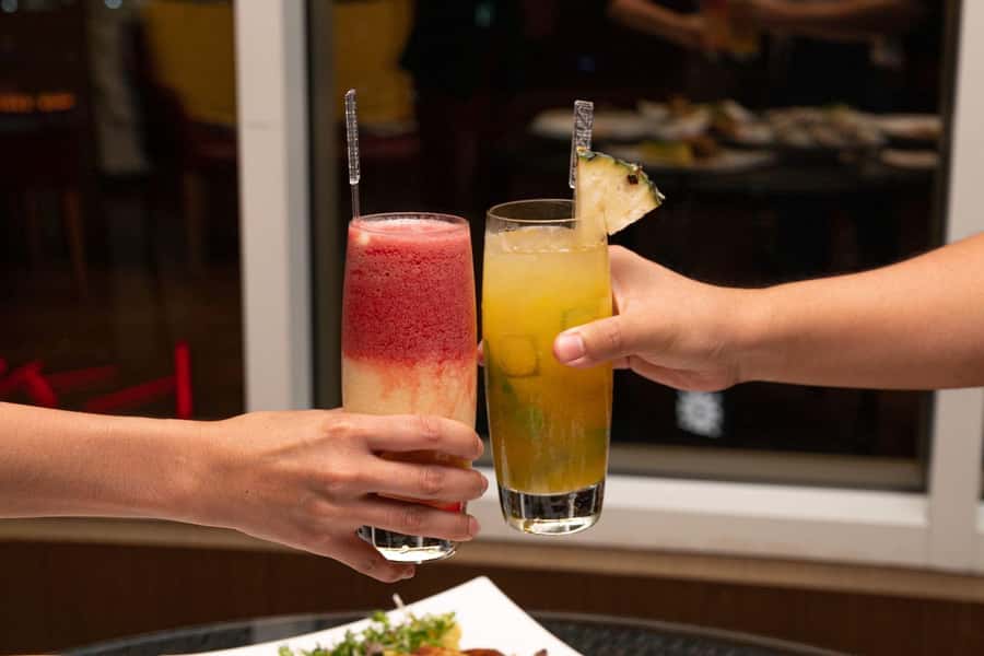 Bangkok: Red Sky Restaurant 55th Floor - The 90-Minute Flow: How Dinner Is Structured