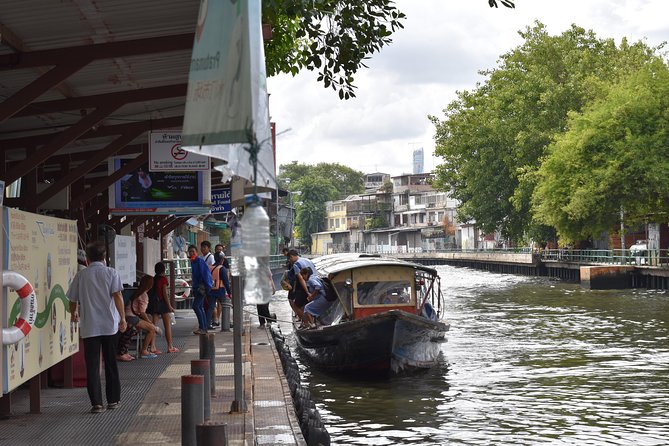 Bangkok’s Hidden Treasures Walking Tour - Sao Chingcha (the Giant Swing): ceremony, accident history, and a dramatic frame