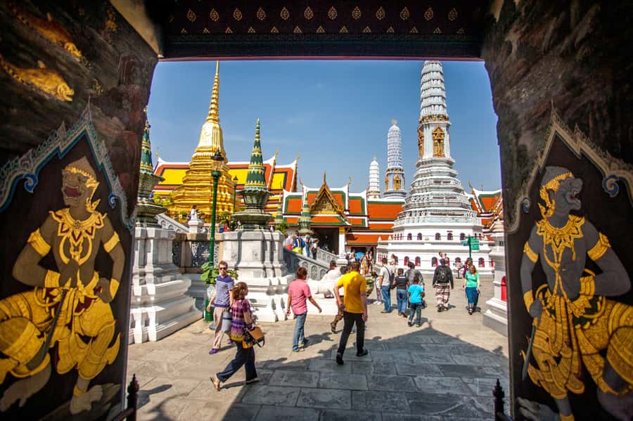 Bangkok's Highlights by Longtail Boat and on Foot - Wat Pho: the reclining Buddha and why Thai massage belongs here
