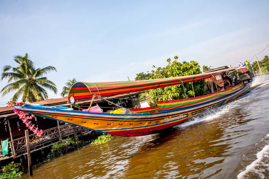 Bangkok's Highlights by Longtail Boat and on Foot - Small-group pace: why 12 people feels like the sweet spot