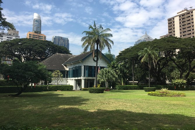 Bangkok's Wireless Road: A Self-Guided Audio Tour - Shopping mall on old British Embassy grounds: how a single site tells bigger stories