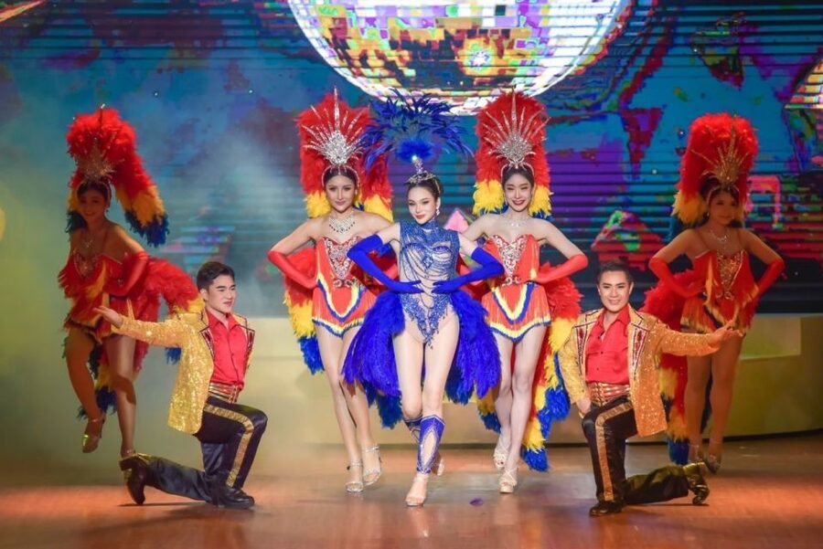 Bangkok: Skip-the-Line Golden Dome Cabaret Show Tickets - Golden Dome Cabaret: What That 60-Minute Night Really Delivers