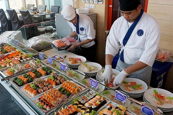 Bangkok Sky Hotel Lunch/Dinner Experience with Observation Deck - Should you book this Bangkok Sky Hotel lunch/dinner combo?