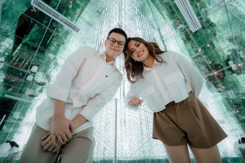 Bangkok: Space & Time Cube Ticket Options 9D Film or VR Game - Hologram rooms and photo stops: Space Tunnel, Jurassic World, Mirror Maze