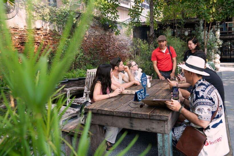 Bangkok: Talad Noi Hidden Gems & Street Food Adventure - Who this tour suits (and who may prefer something else)
