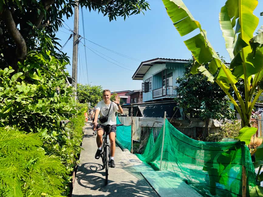 Bangkok: Temples, Canals & Local Life Bike Tour - Wutthakat: where neighborhoods and water-adjacent life come together