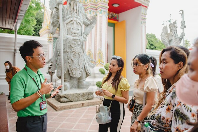 Bangkok Temples Tour at Wat Arun, Wat Phoa and Wat Saket - Getting to the start: BTS access plus optional hotel pickup