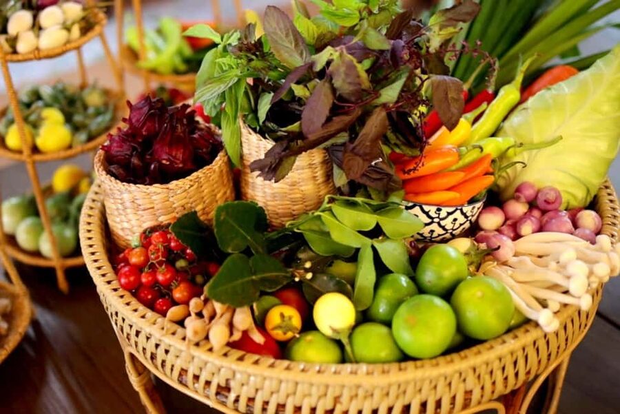 Bangkok: Thai Cooking Class With 4 Dishes & Thai Drink - Family-Style Meal Time: Eating As a Skill, Not a Reward