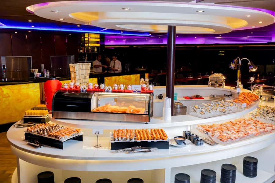 Bangkok: The Opulence Buffet Dinner Cruise with Live Band - Why Bangkok’s River at Night Wins
