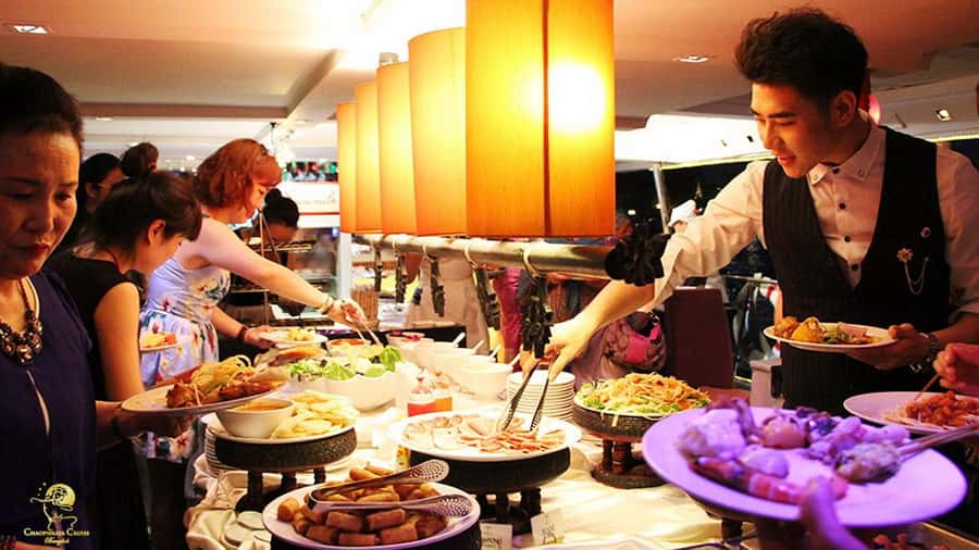 Bangkok: The Opulence Chao Phraya Lavish Dinner Cruise - Who This Cruise Fits Best (and Who Might Hate It)