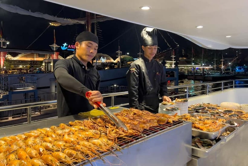 Bangkok: The Planet Cruise with Option Hotel Transfer - Practical notes that can make or break the night