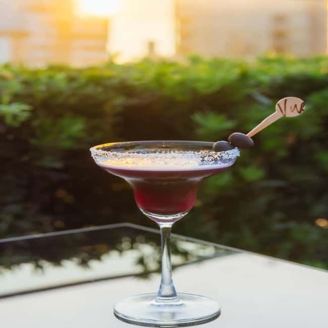 Bangkok: The Vue Bar Rooftop at Mercure Bangkok Sukhumvit 24 - Skyline atmosphere and the vibe shift you’ll feel