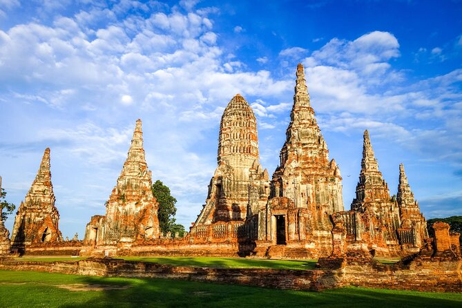 Bangkok to Ayutthaya: Temples & Local Candy One Day Tour - Bang Pa-In Summer Palace: royal gardens before the ruins