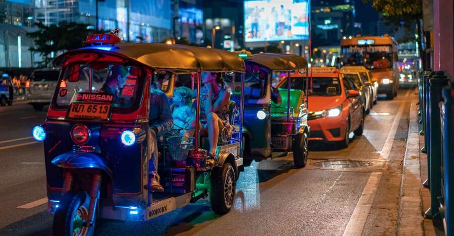 Bangkok: Travstore Original Bangkok Discovery Tour - Little rules that can save your evening