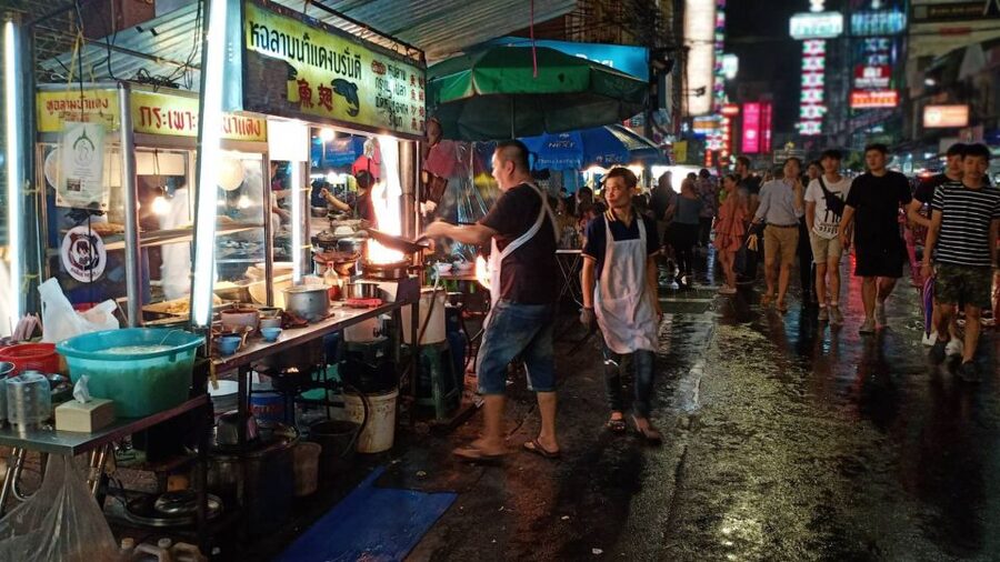 Bangkok: Travstore Original Bangkok Discovery Tour - Yodpiman Riverwalk: a break that’s actually useful