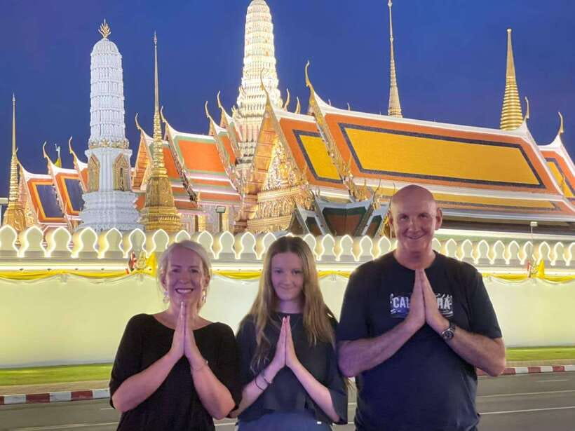 Bangkok Tuk-Tuk by Night with Chinatown Street Food Meal - Getting started at BTS Saphan Taksin and finding your way to the river