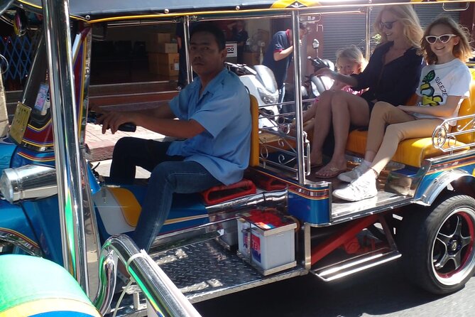 Bangkok Tuk Tuk Walk & Temple Tour With Wat Pho, Arun & Traimit - Wat Phra Chetuphon (Wat Pho): Reclining Buddha, Rama connections, and temple etiquette