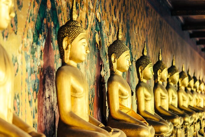 Bangkok Tuk Tuk Walk & Temple Tour With Wat Pho, Arun & Traimit - Khlong Dan canal ride: long-tailed boat views and neighborhood perspective