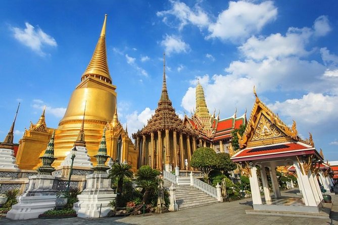 Bangkok Two Temple Tour: Wat Pho, Emerald Buddha & Grand Palace - Price and value for a fast Bangkok temple day