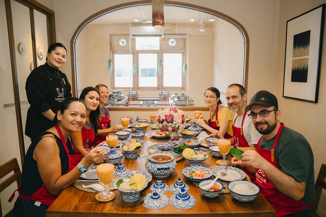 Bangkok Udomsuk Thai Cooking Class with local market tour - The menu and dessert change daily: a real advantage