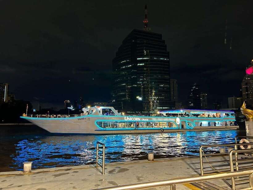 Bangkok: Unicorn Chao Phraya River Dinner Cruise - Price and what you really get for $35