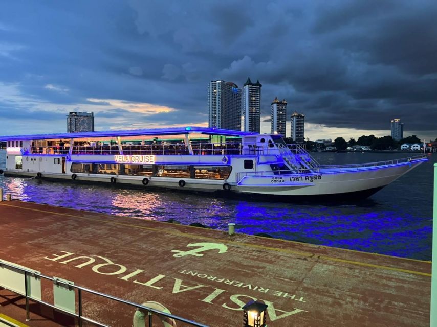 Bangkok: VELA Dinner Cruise Ticket - The international no-pork buffet: what to expect at dinner time