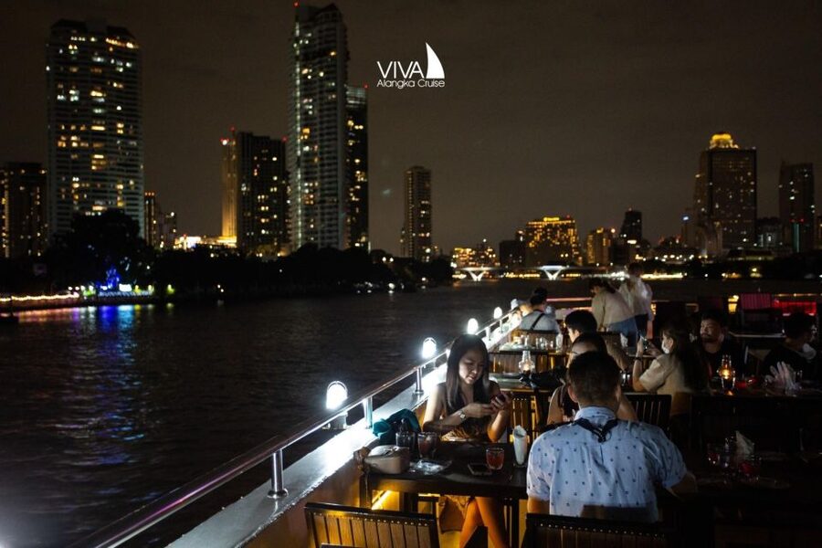 Bangkok: Viva Alangka Chao Phraya Dinner Cruise - Value for $31: When This Cruise Is Worth It
