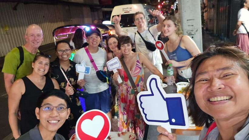 Bangkok Walking Tour : Mouthwatering Journey Food Tour - Traditional Cooking Techniques: When You Stop Just Watching