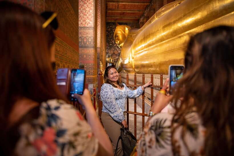 Bangkok: Wat Pho and Wat Arun Guided Walking Tour - What the Guide Adds When You Want More Than Postcards