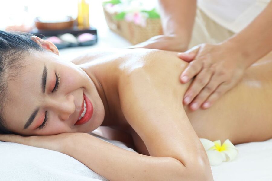 Bangkok: Wat Pho Thai Massage in Your Hotel Room - Wat Pho Thai Massage in Your Hotel Room: The Real Value