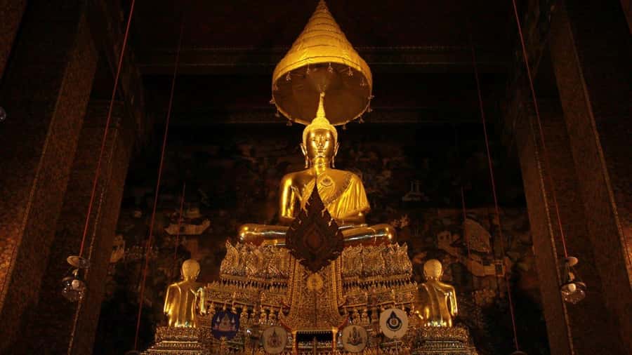 Bangkok: Wat Pho & Wat Arun Half-Day Private Walking Tour - Why Wat Pho and Wat Arun in One Half-Day Makes Sense