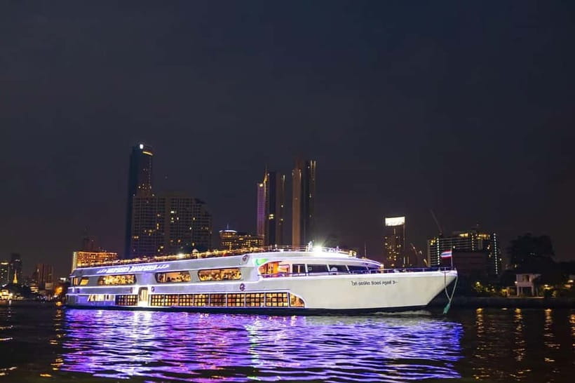 Bangkok: White Orchid Chao Phraya Cruise, Thai Buffet & Beer - The buffet plan: seafood, Thai hot dishes, and unlimited beer