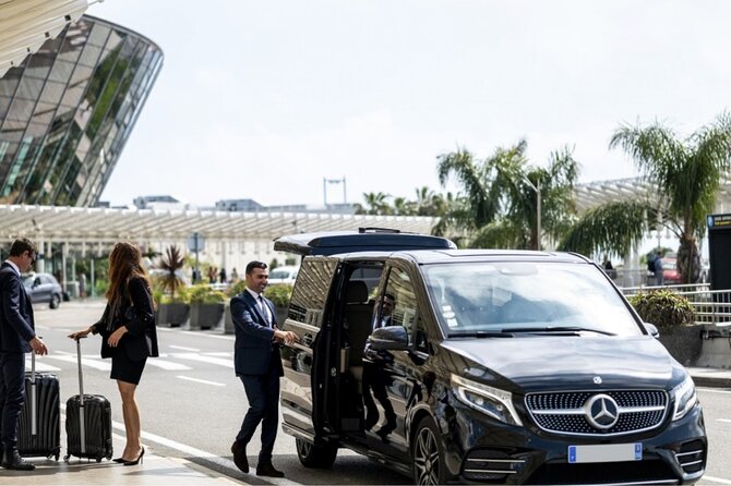 BKK and DMK Private Airport Transfers To Bangkok and Pattaya - BKK vs DMK: finding your meeting gate fast